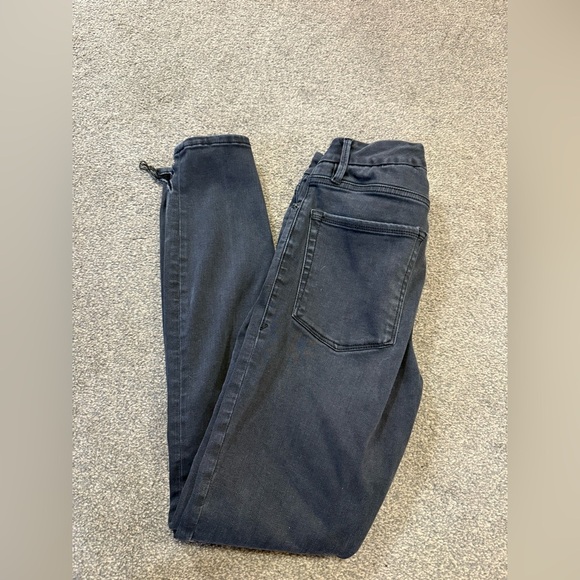 Good American Good Waist Black Distressed Skinny Jeans size 4/27 - Picture 4 of 5